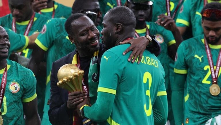 Pelatih Senegal Bela Aksi Walk Out di Final Piala Afrika 2025: Kami Dirugikan!