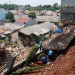Waspada Longsor Januari 2026: BPBD DKI Rilis Daftar Wilayah Berisiko Tinggi