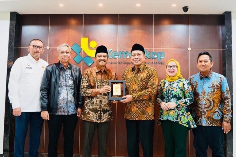 Kemensos dan Kemenkop Jalin Kerja Sama Pemberdayaan Penerima Bansos Melalui KDMP