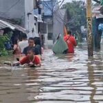 Banjir Jakarta: 140 RT dan 16 Jalan Masih Terendam Akibat Hujan Deras