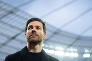 Xabi Alonso Tunggu Pinangan Liverpool, Siap Gantikan Arne Slot Jika Gagal Raih Trofi