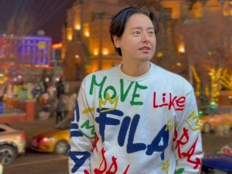 Roger Danuarta Tanggapi Pujian Mirip Keanu Reeves: Rahasianya Hanya Jaga Pola Makan dan Tidur