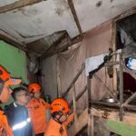 Longsor Megamendung Bogor Akibat Hujan Deras, Satu Warga Terluka dan Rumah Rusak