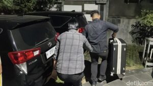 KPK Geledah Koperasi di Pati, Sita Lima Koper dan Satu Kardus Terkait Kasus Sudewo