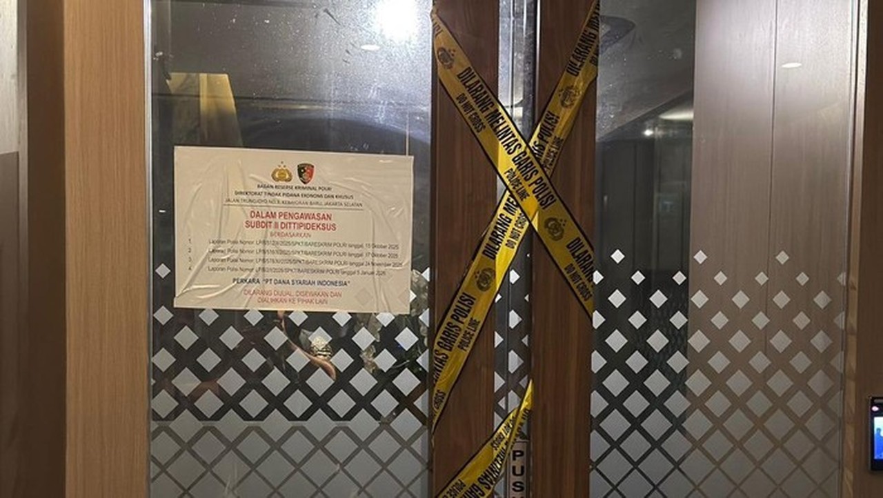 Kantor Dana Syariah Indonesia Digeledah Bareskrim Terkait Dugaan Fraud Proyek Fiktif Kantor Dana Syariah Indonesia Digeledah Bareskrim Terkait Dugaan Fraud Proyek Fiktif