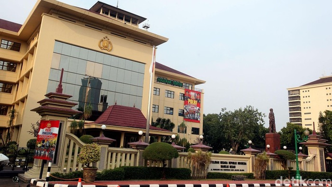 Kapolri Jenderal Listyo Sigit Prabowo Lakukan Rotasi 85 Perwira Tinggi dan Menengah Polri