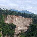 Longsor 120 Meter di Ngarai Sianok Agam Akibat Hujan Deras, Warga Krisis Air Bersih