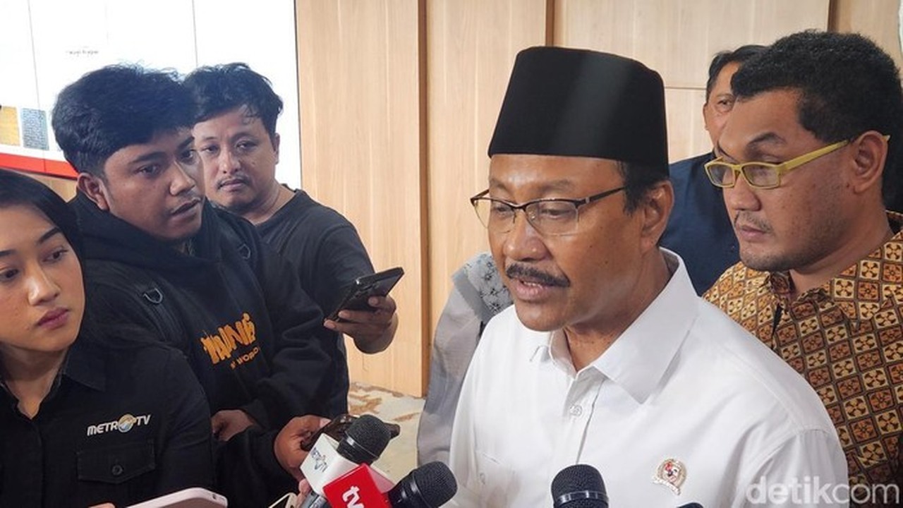 Mensos Pastikan Santunan dan Perbaikan Rumah untuk Korban Longsor Cisarua Bandung Barat
