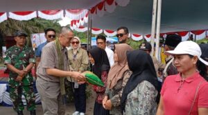 Setelah 38 Tahun Penantian, Jalan Impian Warga Sambas Akhirnya Diresmikan