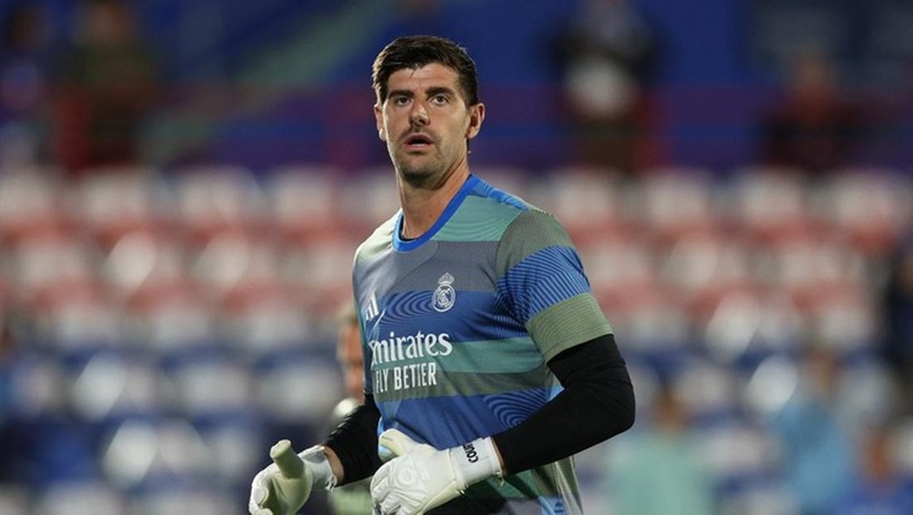 Real Madrid Pertahankan Rekor Clean Sheet, Courtois Puji Solidnya Pertahanan Tim