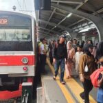 Lansia Diduga Lecehkan Penumpang Wanita di KRL, Langsung Masuk Daftar Hitam KAI Commuter