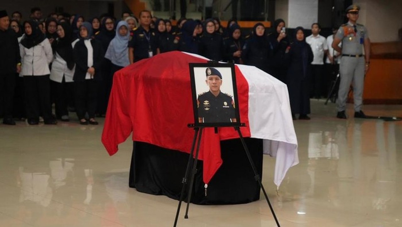 Ahli Waris ASN Korban Kecelakaan Pesawat ATR 42-500 Terima Manfaat JKK dari TASPEN