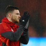 Arne Slot Pertahankan Andy Robertson, Tottenham Gagal Boyong Bek Kiri Liverpool