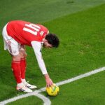 Emmanuel Petit Kritik Kepemimpinan Arsenal: Pemain Kunci Tak Terlihat Saat Kalah dari MU