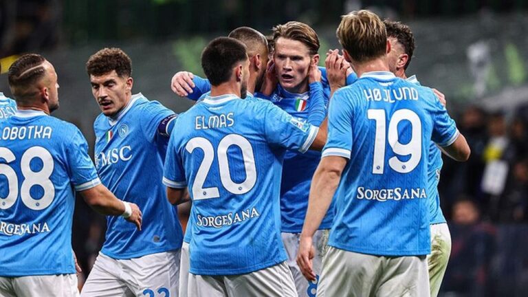 Antonio Conte: Badai Belum Berakhir, Napoli Harus Hadapi Chelsea di Tengah Krisis