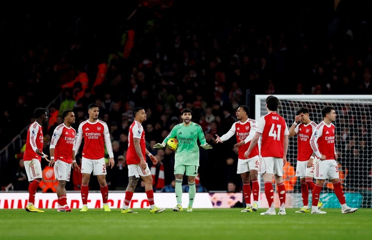 Rekor Kebobolan Chelsea Aman, John Terry Girang Arsenal Gagal Lampaui