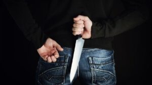 Viral! Cekcok Pengendara di Kemang Jaksel Berujung Penusukan, Polisi Buru Pelaku