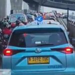 Mobil Listrik Mogok di Flyover Kebayoran Lama, Lalin Ciledug-Pakubuwono Macet Parah