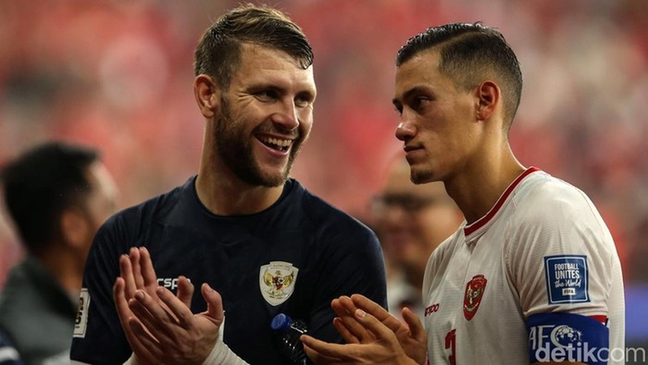 Maarten Paes Segera Gabung Ajax Amsterdam, Kontrak 3,5 Tahun Disiapkan