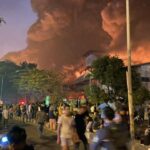 Kebakaran Hebat Pabrik Sandal di Medan, Api Diduga Berasal dari Gudang Bahan Baku