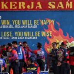 Sandal Nyangkut di Betis, Pria di Pandeglang Terpaksa Minta Bantuan Petugas Damkar