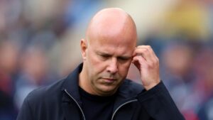 Arne Slot Akui Sulit Redam Kritik Fans Liverpool di Tengah Performa Buruk