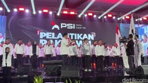 Kaesang Lantik Pengurus PSI Sulsel, Gandi Berjanji Tak Akan Mempermalukan Ketum