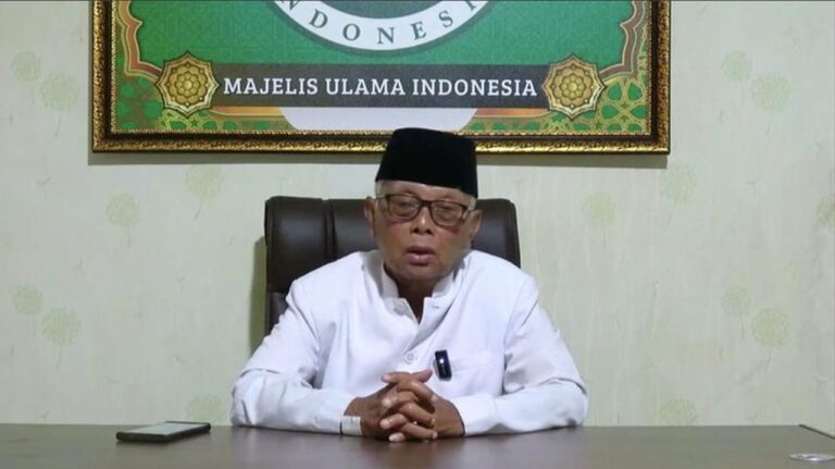 Ketum MUI Anwar Iskandar Dukung Polri di Bawah Presiden, Sebut Manfaatnya Terasa