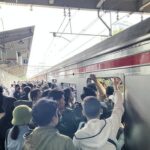 Anker KRL Green Line Keluhkan Desak-desakan Setiap Hari di Jam Sibuk
