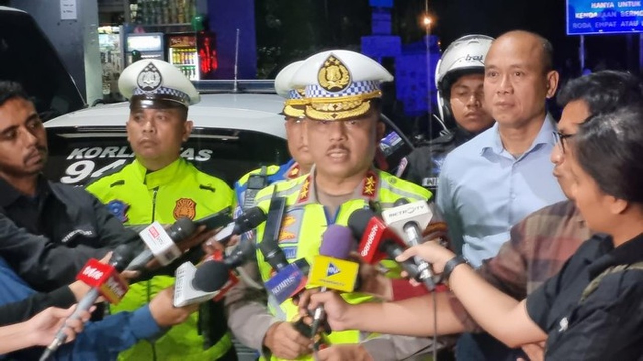 Kakorlantas: Pembatasan Truk Sumbu 3 Berhasil Turunkan Angka Kecelakaan Lalu Lintas Nataru Kakorlantas: Pembatasan Truk Sumbu 3 Berhasil Turunkan Angka Kecelakaan Lalu Lintas Nataru