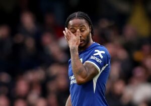 Nasib Raheem Sterling di Chelsea Masih Misteri, Liam Rosenior Beri Sinyal