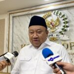 Guru Dipolisikan di Tangsel, DPR Dorong Mediasi dan Keadilan Restoratif