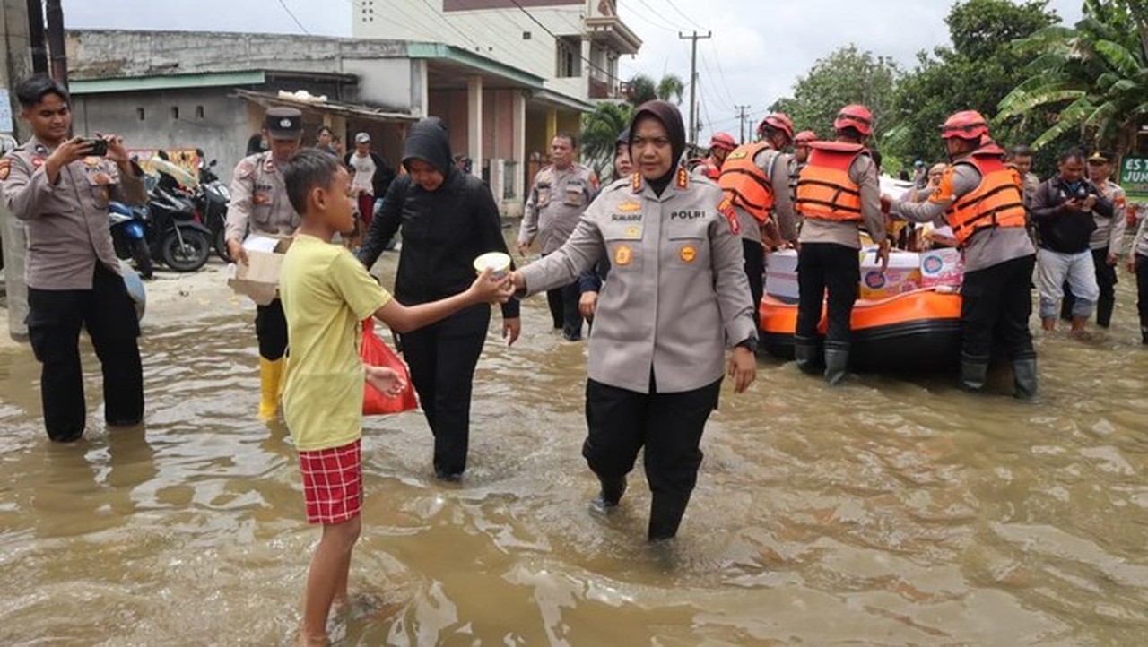 Banjir Bekasi Meluas, Ribuan Warga Mengungsi Akibat Luapan Kali CBL dan Hujan Deras