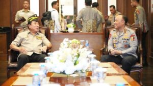 Purnawirawan Polri Dukung Kapolri: Institusi Idealnya di Bawah Langsung Presiden