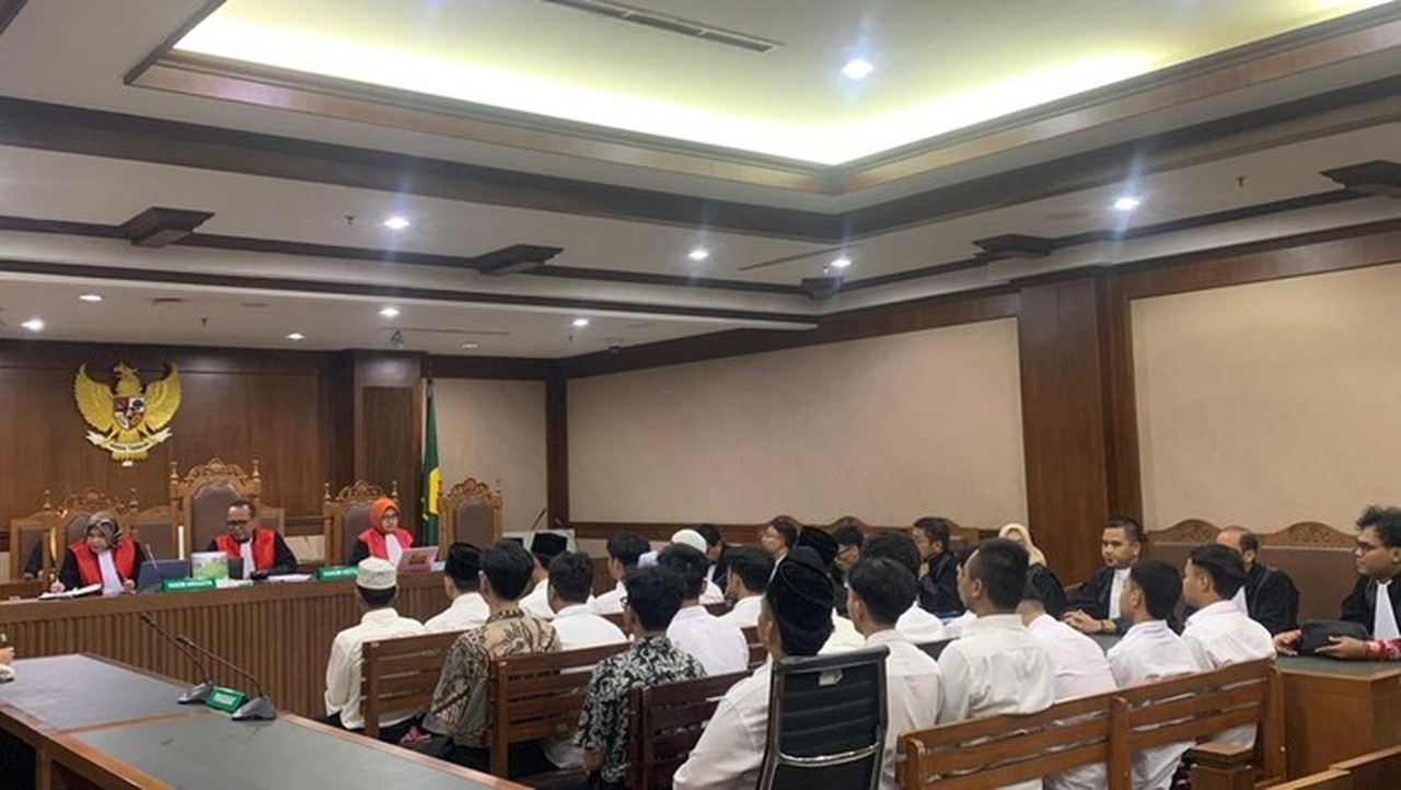 25 Terdakwa Kericuhan Demo Agustus Divonis, 23 Orang Jalani Percobaan 10 Bulan