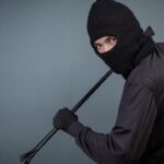 Maling Bobol Ruko di Depok: Logam Mulia dan Uang Rp 21 Juta Lenyap Saat Malam Tahun Baru