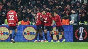 Calvin Verdonk Starter, Lille Tekuk Freiburg 1-0 untuk Tiket Playoff Liga Europa