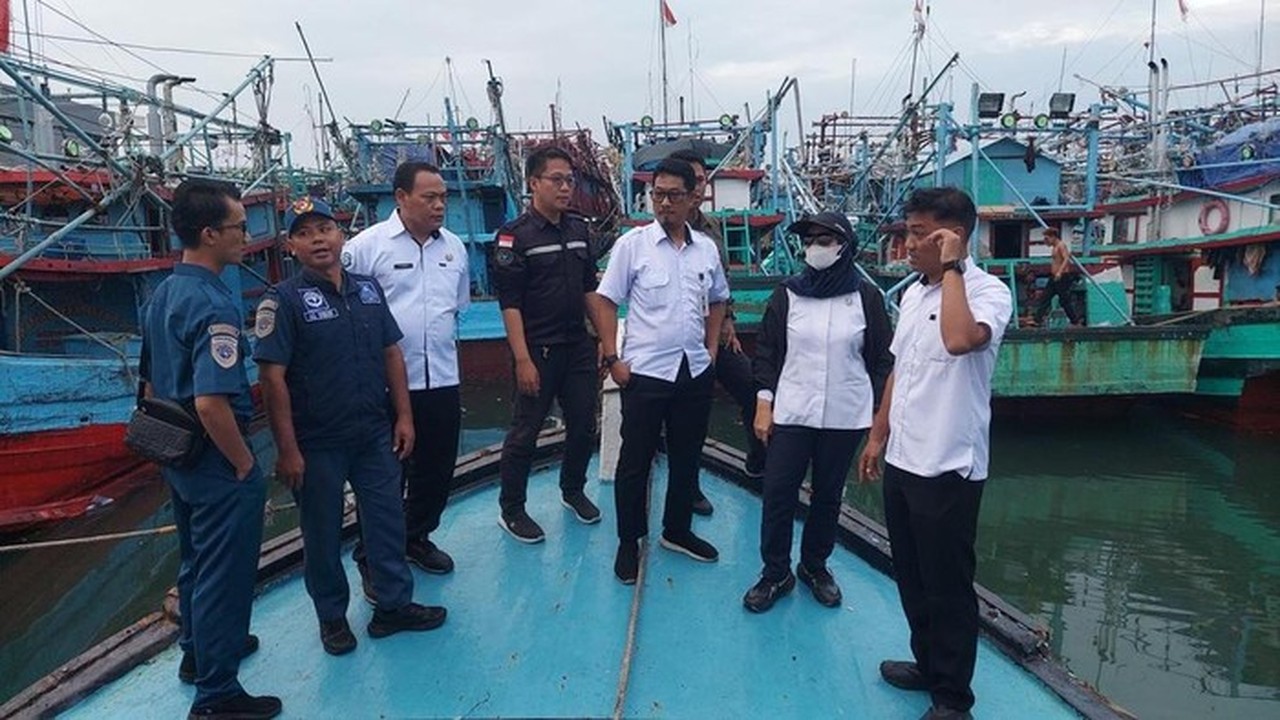 KKP dan Pemprov DKI Bersinergi Urai Kepadatan Kapal di PPN Muara Angke