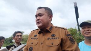 Bupati Bogor Ungkap Alasan Jalan Rusak dan Rencana Perbaikan Pasca-Hujan