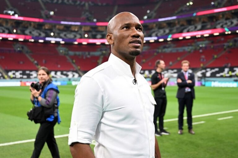 Drogba Menang Taruhan, Tak Perlu Pakai Jersey Arsenal Usai Rekor Chelsea Aman