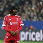 Cedera Frimpong Tak Parah, Slot Pastikan Bek Kanan Liverpool Absen Beberapa Pekan