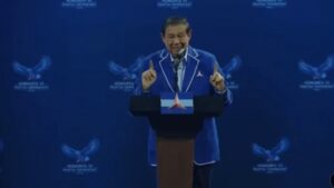 SBY Pertimbangkan Langkah Hukum Akibat Fitnah Keterlibatan Isu Ijazah Palsu Jokowi