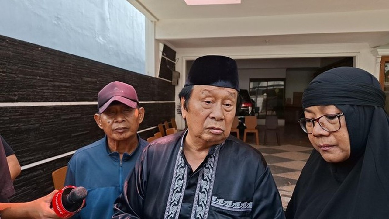 Mansyur S Berduka, Istri Tercinta Meninggal Dunia Setelah 56 Tahun Menikah