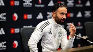 Dipecat Usai ‘Serang’ MU dan Gary Neville, Ruben Amorim Tinggalkan Old Trafford