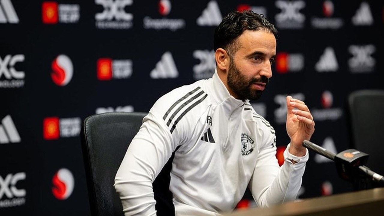 Dipecat Usai ‘Serang’ MU dan Gary Neville, Ruben Amorim Tinggalkan Old Trafford Dipecat Usai ‘Serang’ MU dan Gary Neville, Ruben Amorim Tinggalkan Old Trafford