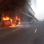 Bus Peziarah Terbakar di Tol Cikampek Akibat Korsleting Sound System, 34 Penumpang Selamat