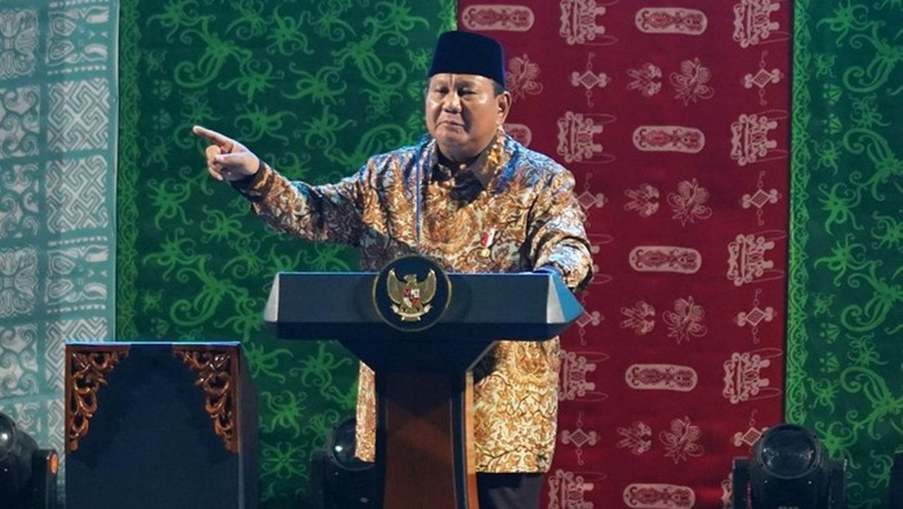 Prabowo Tanggapi Tuduhan Hidupkan Militerisme: Panggil Ahli Hukum untuk Batas Otoriter