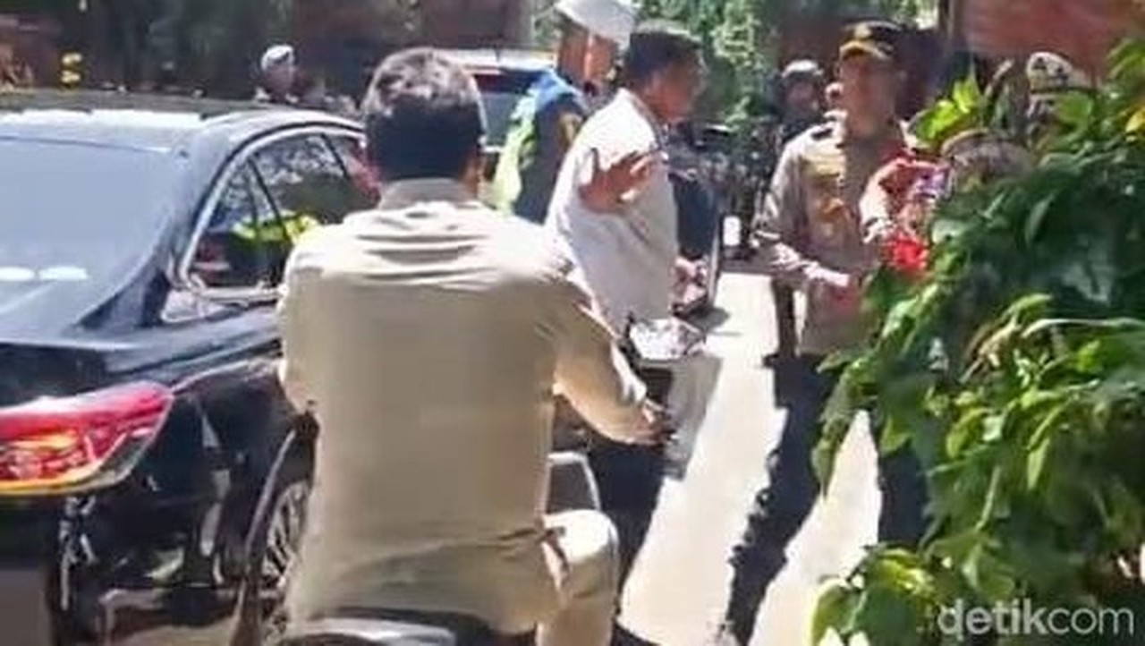 Menteri Kabinet Merah Putih Berdatangan ke Hambalang untuk Retret Kedua, Trenggono Naik Motor