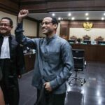 KUHAP Baru: Apa Perbedaan Sidang Nadiem Makarim yang Disebut Menguntungkan Terdakwa?