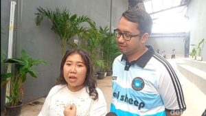 Kiky Saputri Beri Dukungan ke Boiyen, Enggan Komentari Suami yang Terseret Dugaan Penipuan